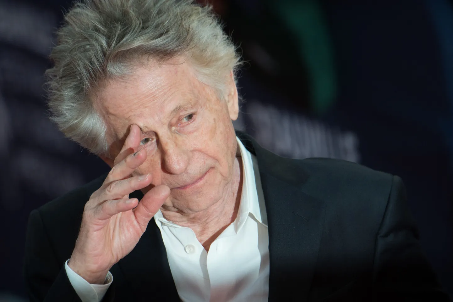 Roman Polanski hiilgavale filmikarjäärile on heitnud sünkmusta varju vägistamissüüdistused. Juba 1977. aastal tunnistas Polanski end süüdi 13-aastase tüdruku vägistamises ning põgenes Prantsusmaale.