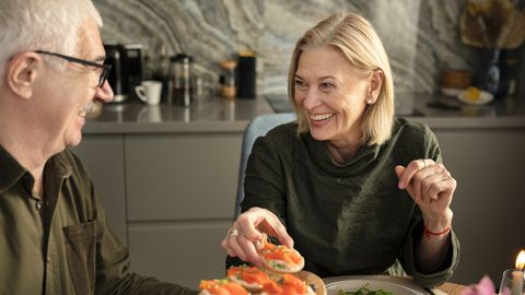 KAS TARBID? ⟩ Kõige olulisem «toidulisand» vanuses 50+ polegi vitamiin
