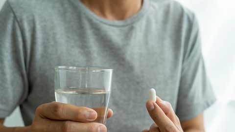VARSTI KOHAL? ⟩ Teadlaste hiljutine avastus sillutab teed hormoonivabale meestepillile