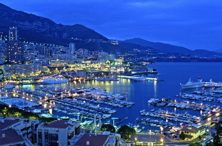 Luksuslik Monte Carlo