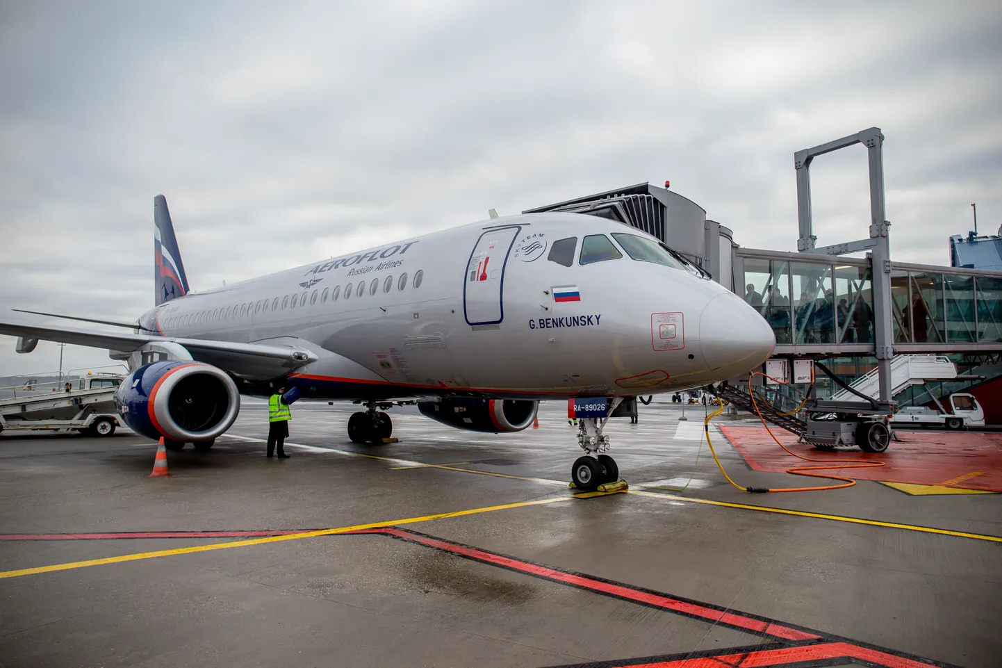 Suhhoi Superjet 100-95 Tallinna Lennujaamas.