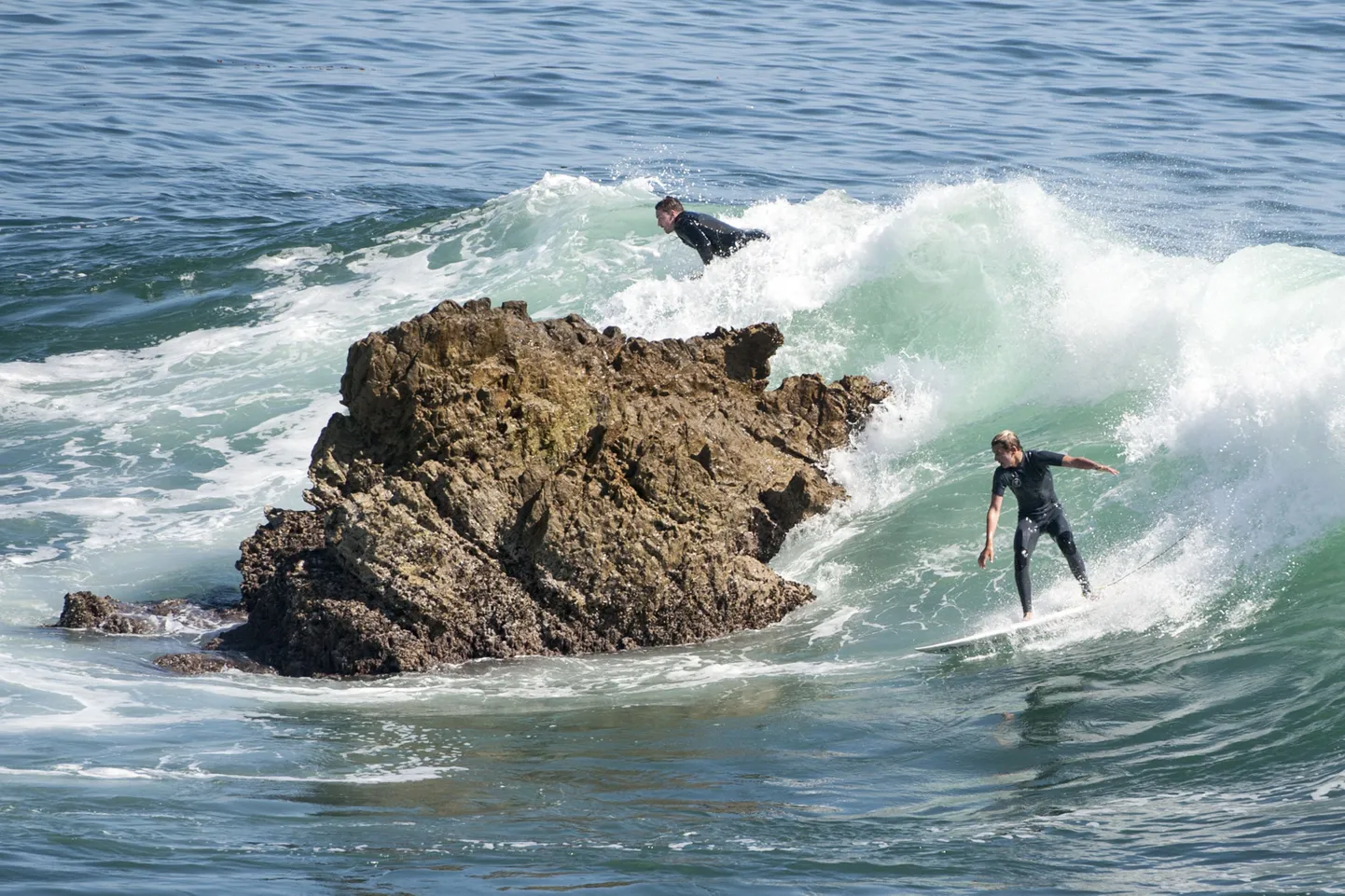Surfarid Californias Laguna Beach'il.
