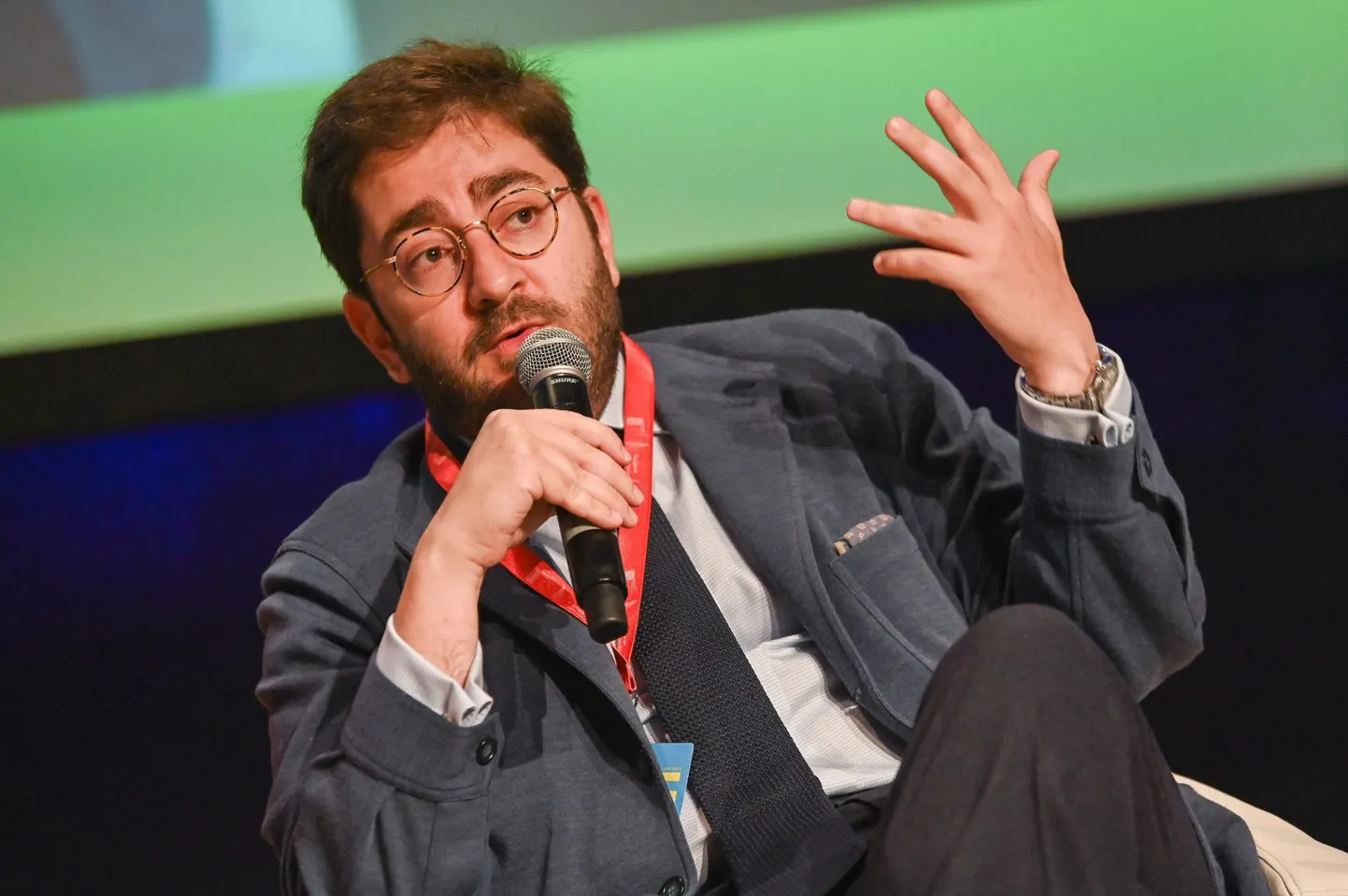 Madridis asuva eraülikooli IE University globaalsete ja rahvuslike suhete teaduskonna dekaan Manuel Muñis usub, et populismi õitsengu põhjuseid tuleb otsida majandusest.