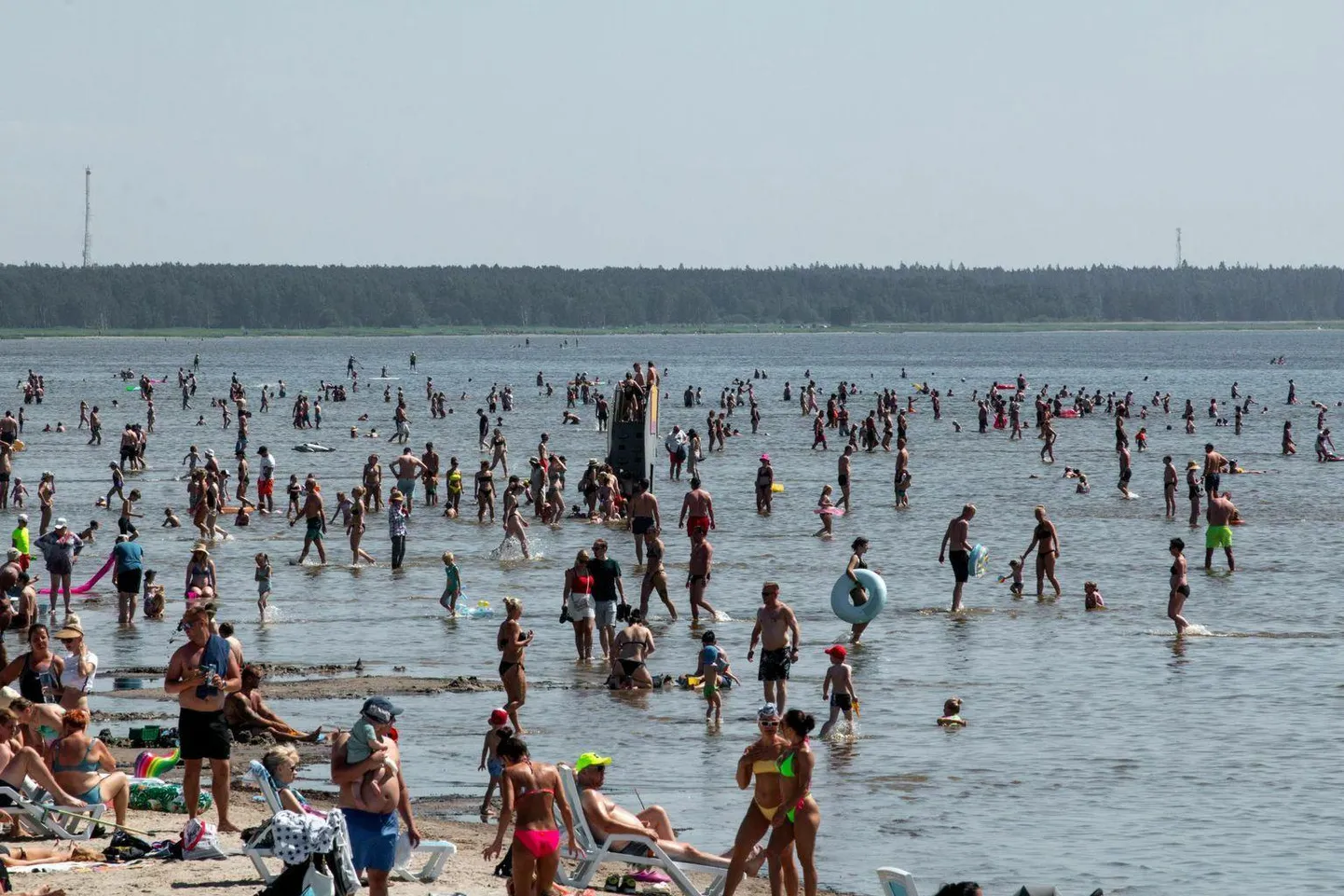 Merevee temperatuur ulatus mai lõpus Pärnus üle 20 kraadi.