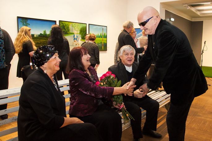 Piltuudis Anne Ermi Ja Vormsi Ennu Näeb Koos Haruharva Eesti Staarid