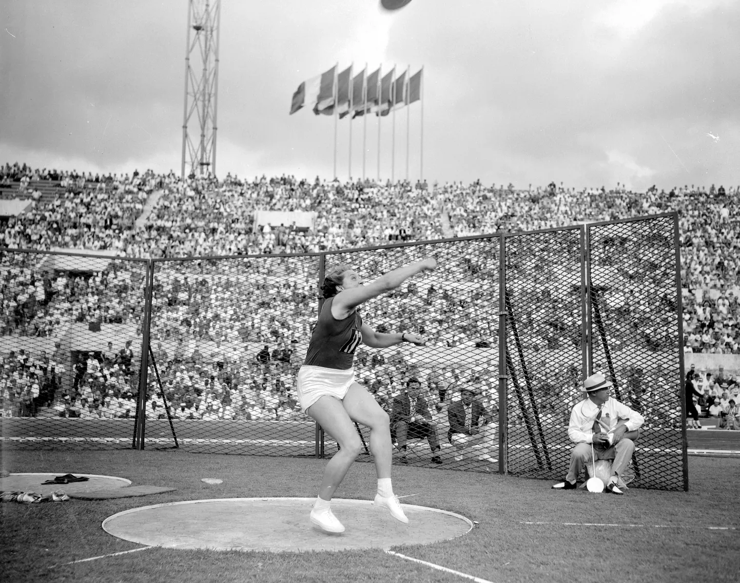 Tamara Press 1960. aastal Rooma olümpiamängude kettaheitefinaalis.
