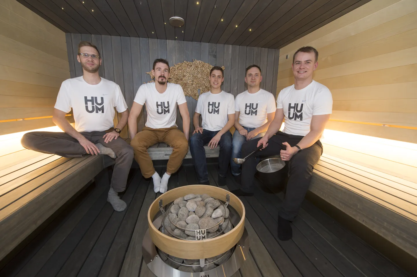 Fotol (vasakult) Henrik Ling, Fred Piirimäe, Joosep Orav, Madis Lai, Siim Nellis.