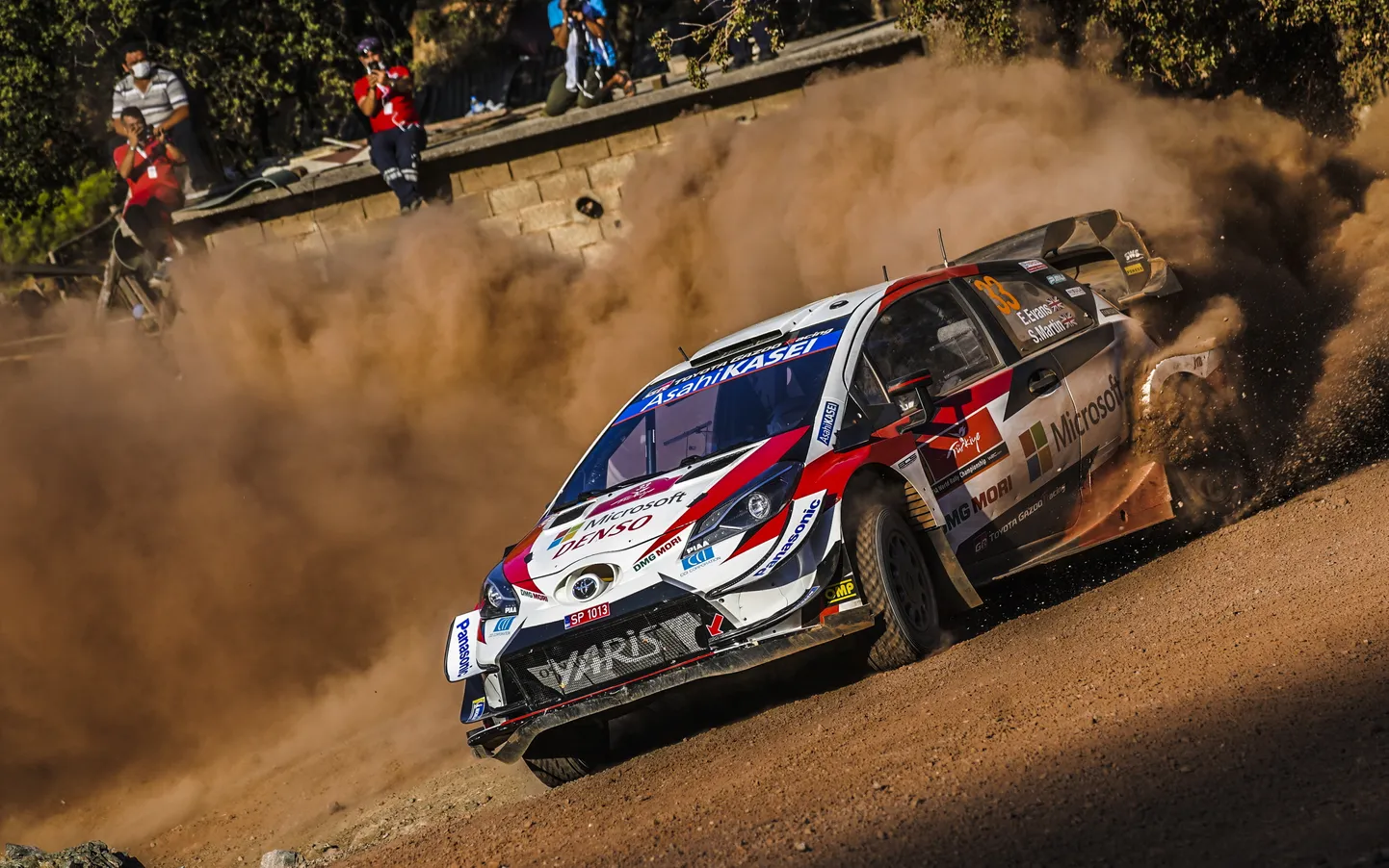 Elfyn Evans kihutamas tänavuse Türgi MM-ralli võidu suunas.