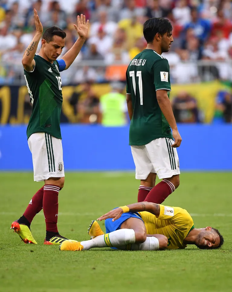 Neymar maas rullumas