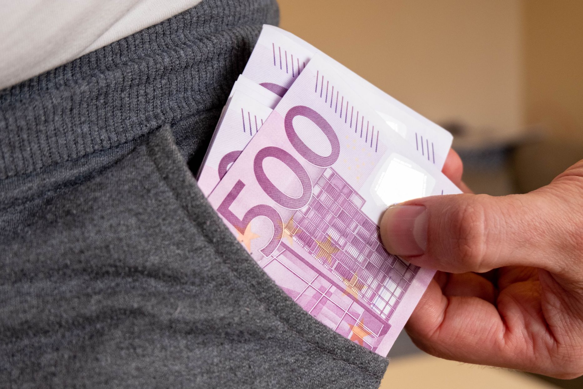 Euroopa Liit plaanib enneolematu rahakraani lahti keerata
