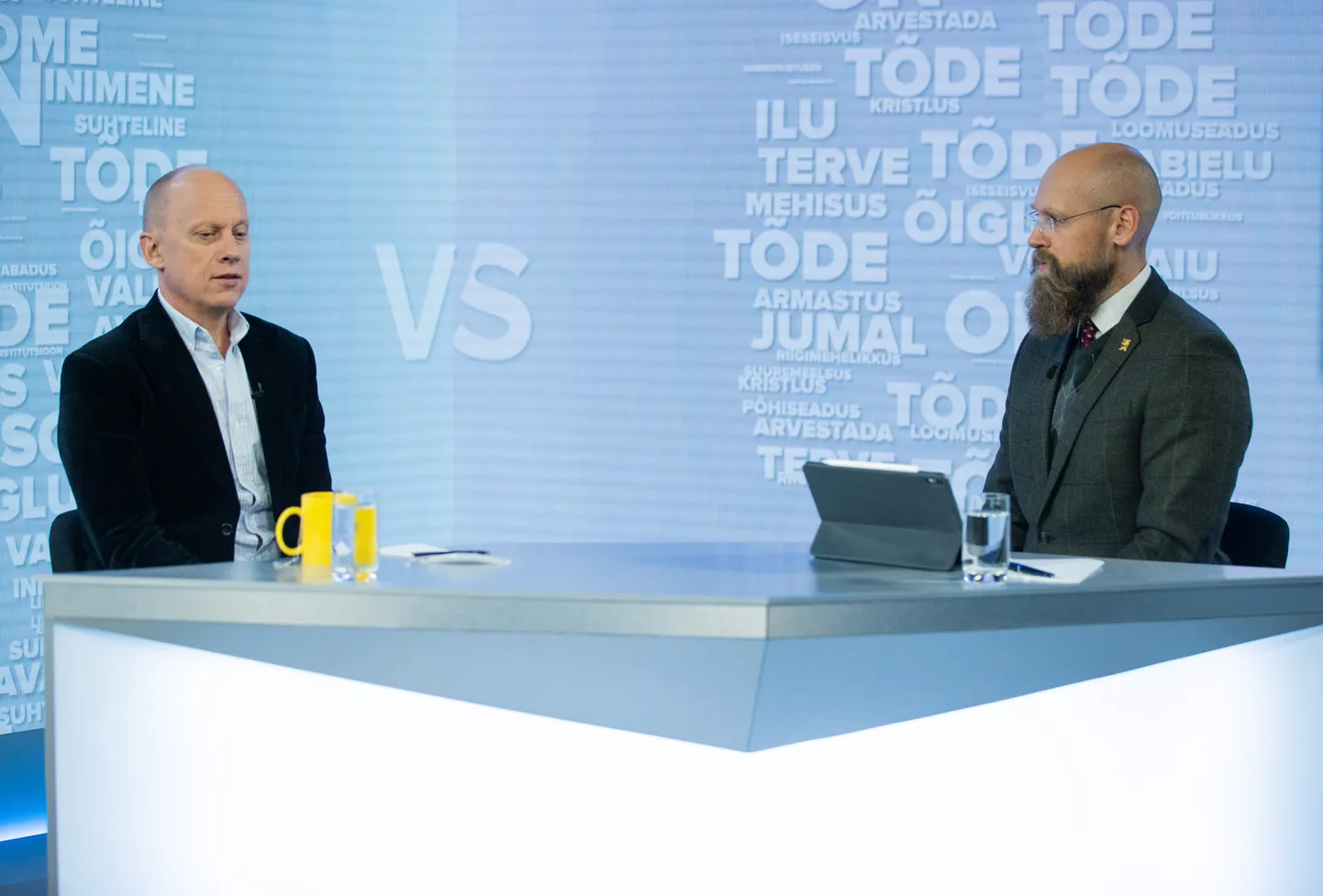 Lobjakas vs Vooglaid.