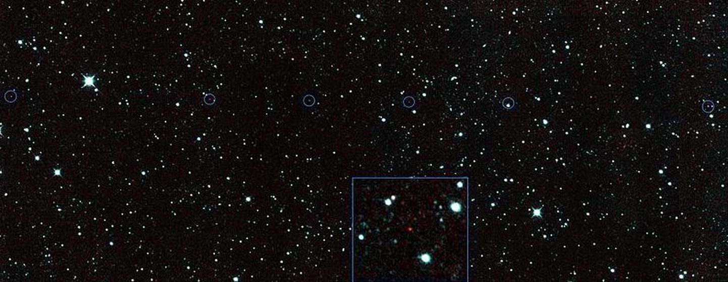 NASA: Maa suunas liigub 650-meetrine asteroid. Fotol on uus avastatud asteroid punase täpina