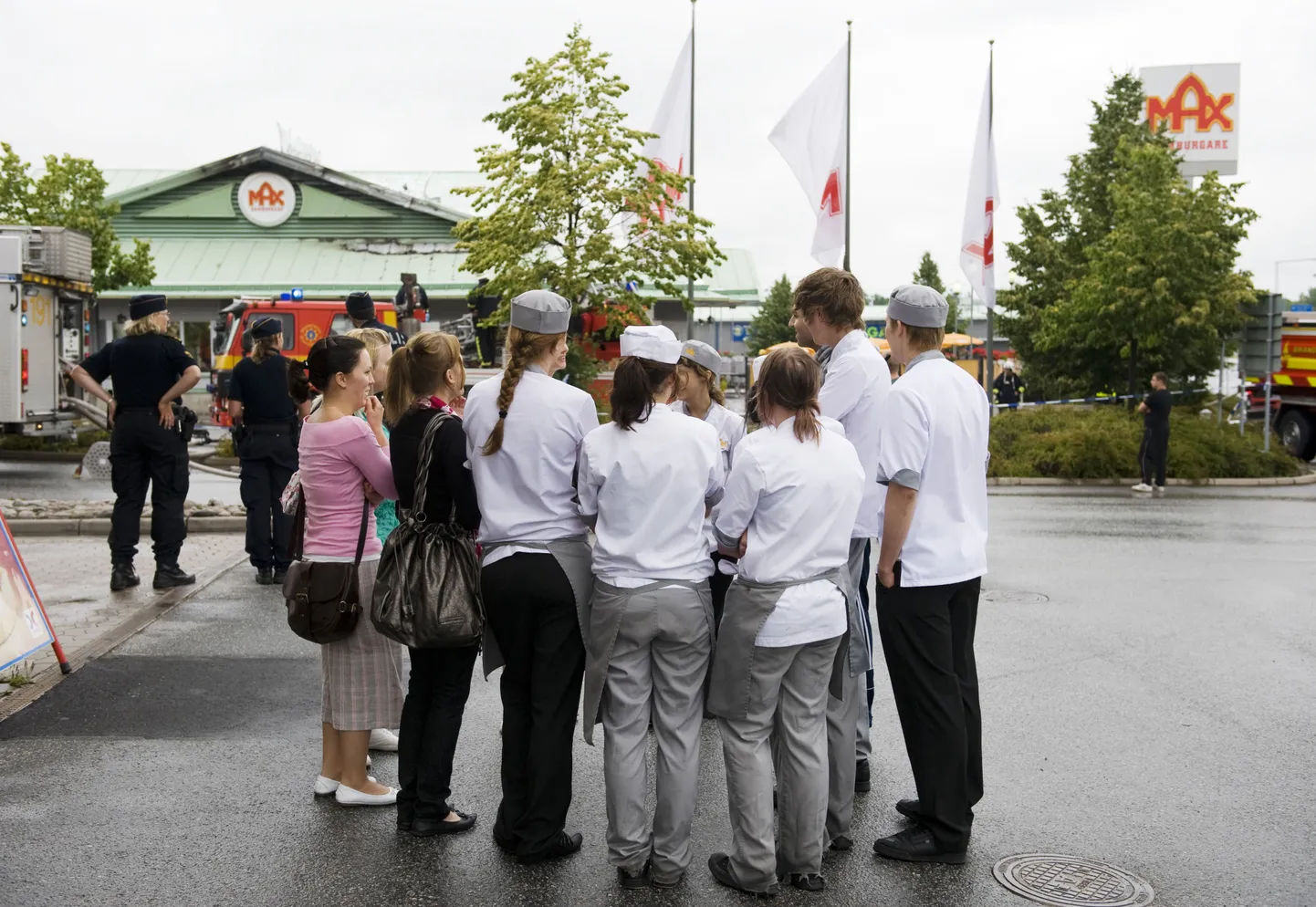 Stockholmi hamburgerijärjekorras kannatada saanud mees suri