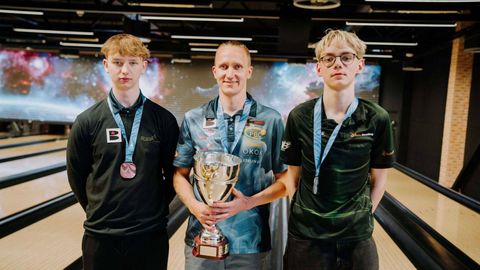 Pärnakad tulid Eesti meistriks nii bowling‘us, ujumises kui males
