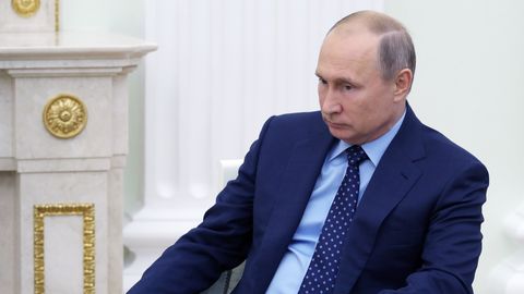 Путин продлил запрет на ввоз продуктов из ЕС до 2019 года