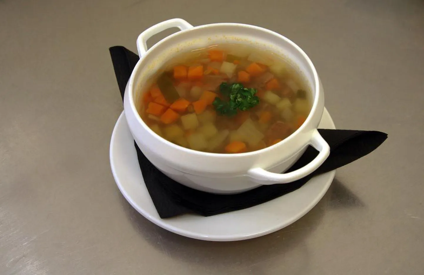 Kartul ja porgand olid paljudes suppides peamised koostisosad. Maitsed olid aga üsna erinevad. Oli mahedaid, oli vürtsiseid, aga oli ka maitselt pisut igavaid suppe.