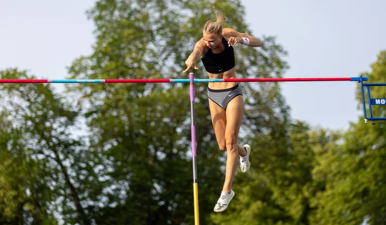 Marleen Mülla püstitas küll Eesti meistrivõistluste rekordi, ent 4.35 teda ilmselt olümpiale ei vii.