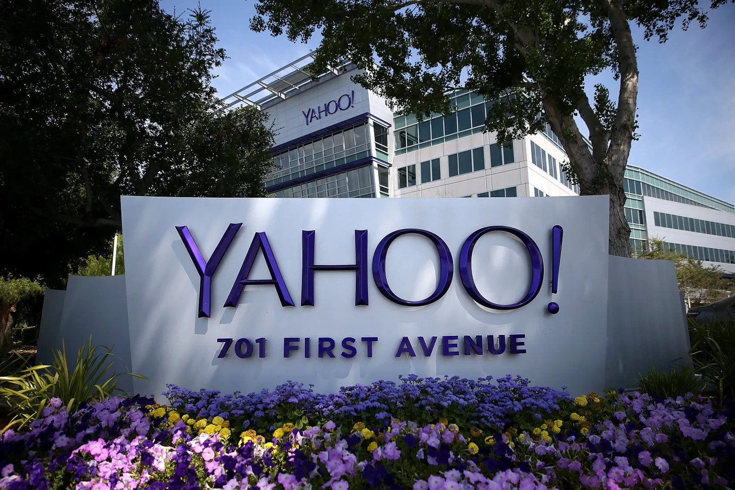Yahoo! peakorter Sunnyvale'is (California).