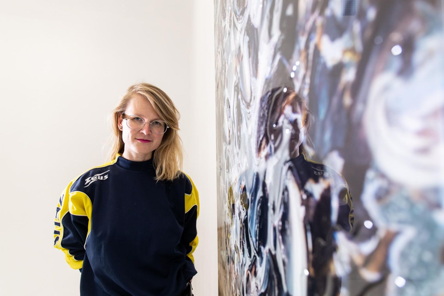 Kunstnik Kristina Õllek Draakoni galeriis.