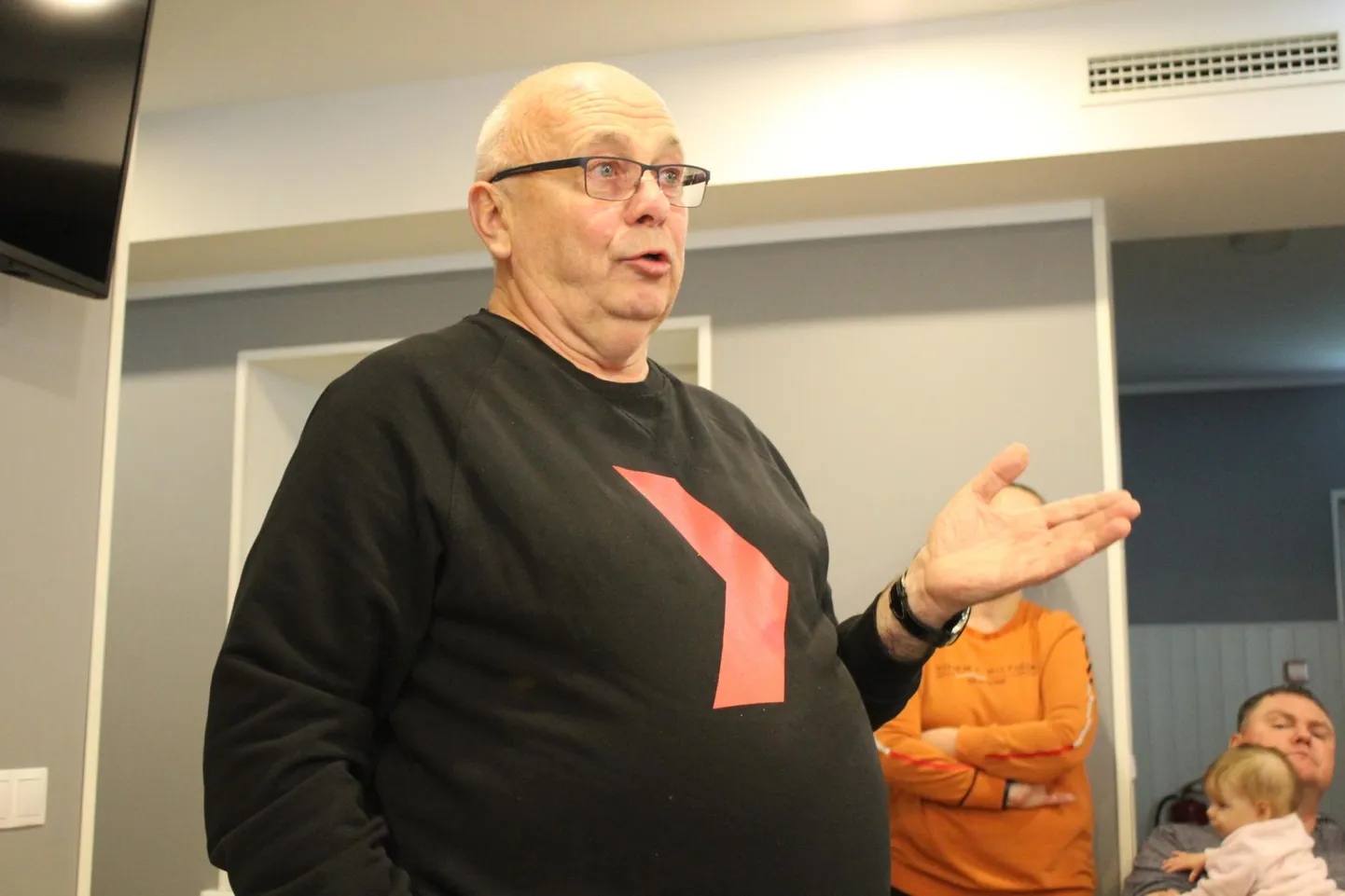 Vallavanem Einar Vallbaumile heidetakse muu hulgas ette valetamist.