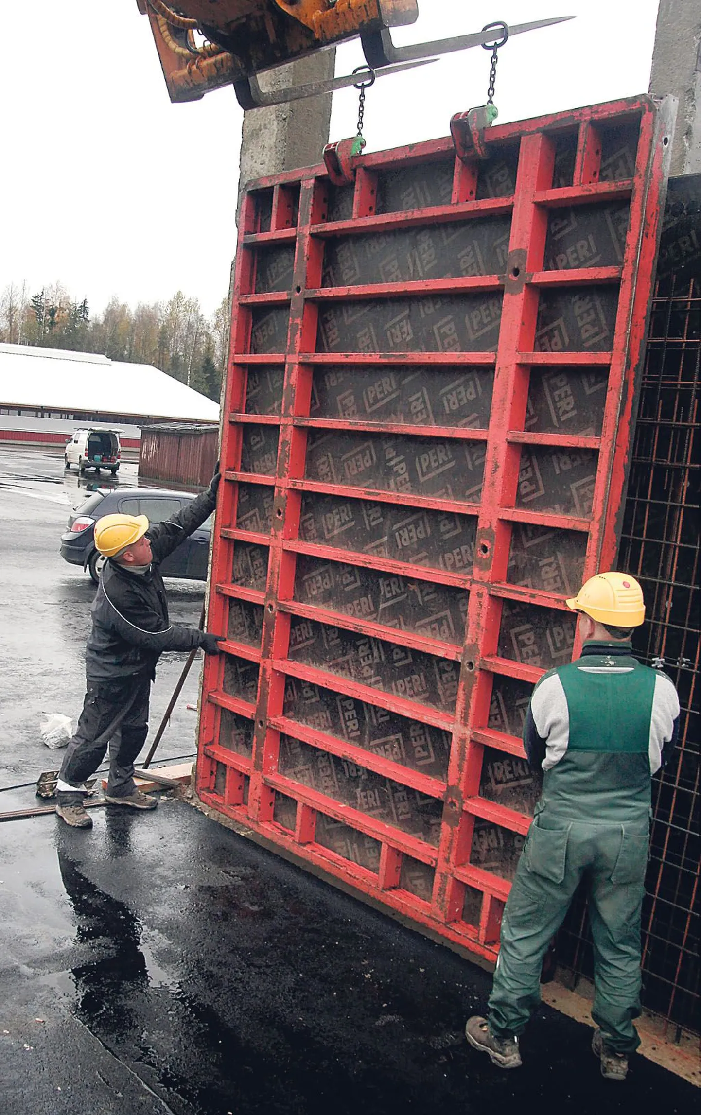 Viratsaare noorkarjalaudad on valmimisjärgus, AS Vändra Tare ehitajate tööjärg on jõudnud platsil vajalike kõrvalhooneteni.