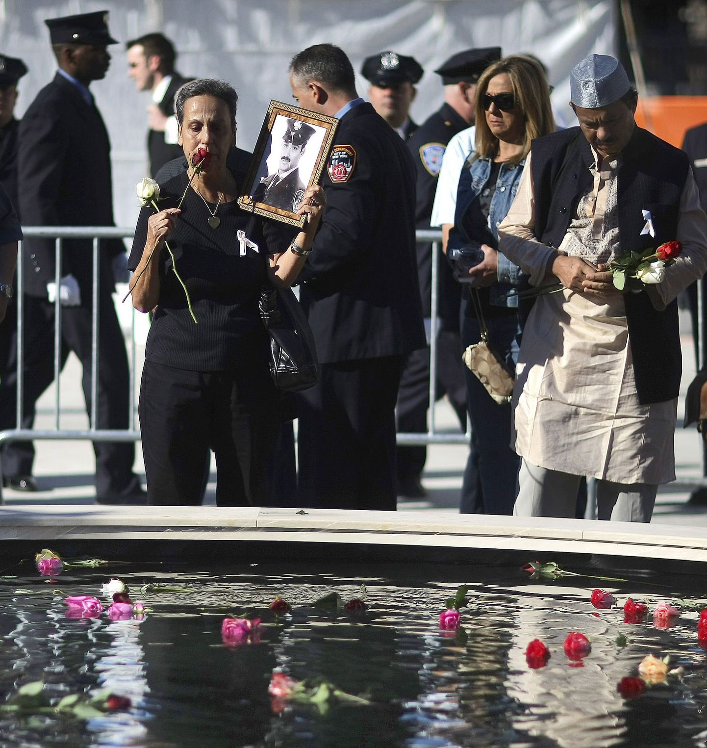 9/11 terrorirünnakute ohvrite mälestamine New Yorgis WTC kaksiktornide endises asupaigas.