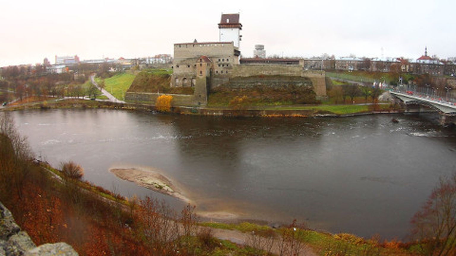 Narva.