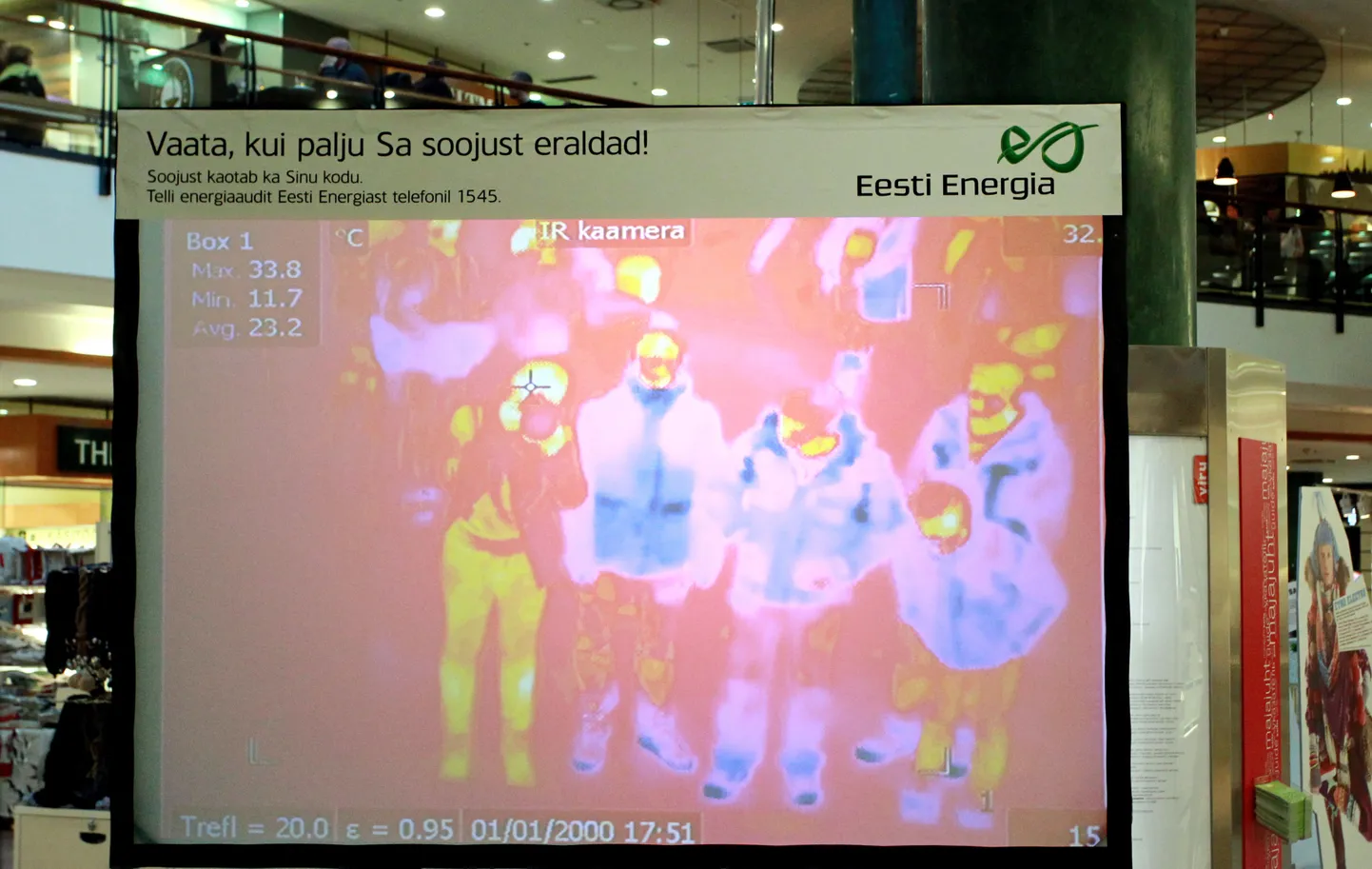 Tallinnas Viru keskusesse üles seatud termokaamera mõõdab, kui palju sellest mööduvad inimesed soojust eraldavad.