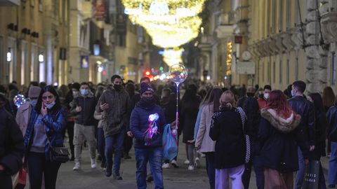 Италия вводит общенациональный карантин на Рождество и Новый год