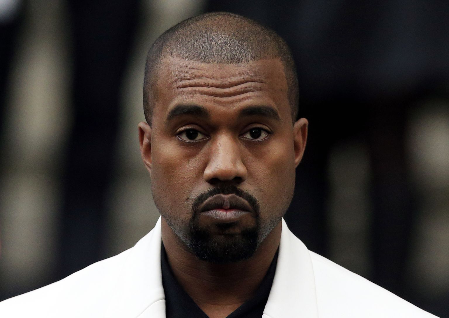 Kanye West tegi Adidasega koostööd Yeezy kaubamärki kandva tootesarja turundamisel.
