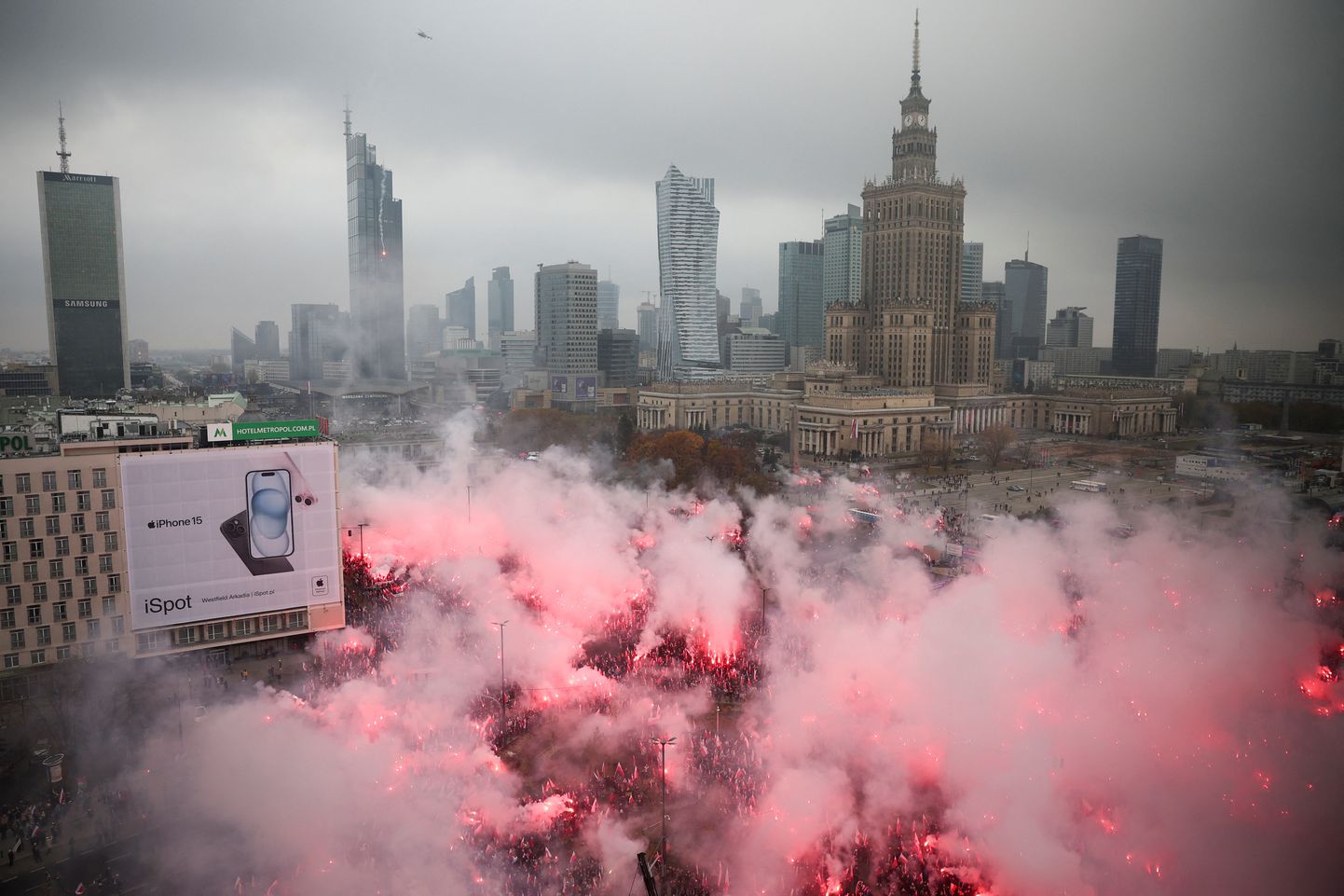 Poola iseseisvuspäeva marss täna Varssavis.