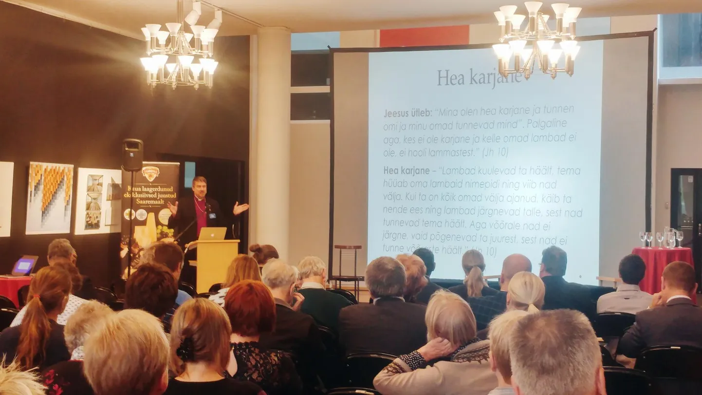 Konverentsi esimese ploki “Töökultuur hariduses ja kultuuris” avas EELK peapiiskop Urmas Viilma.