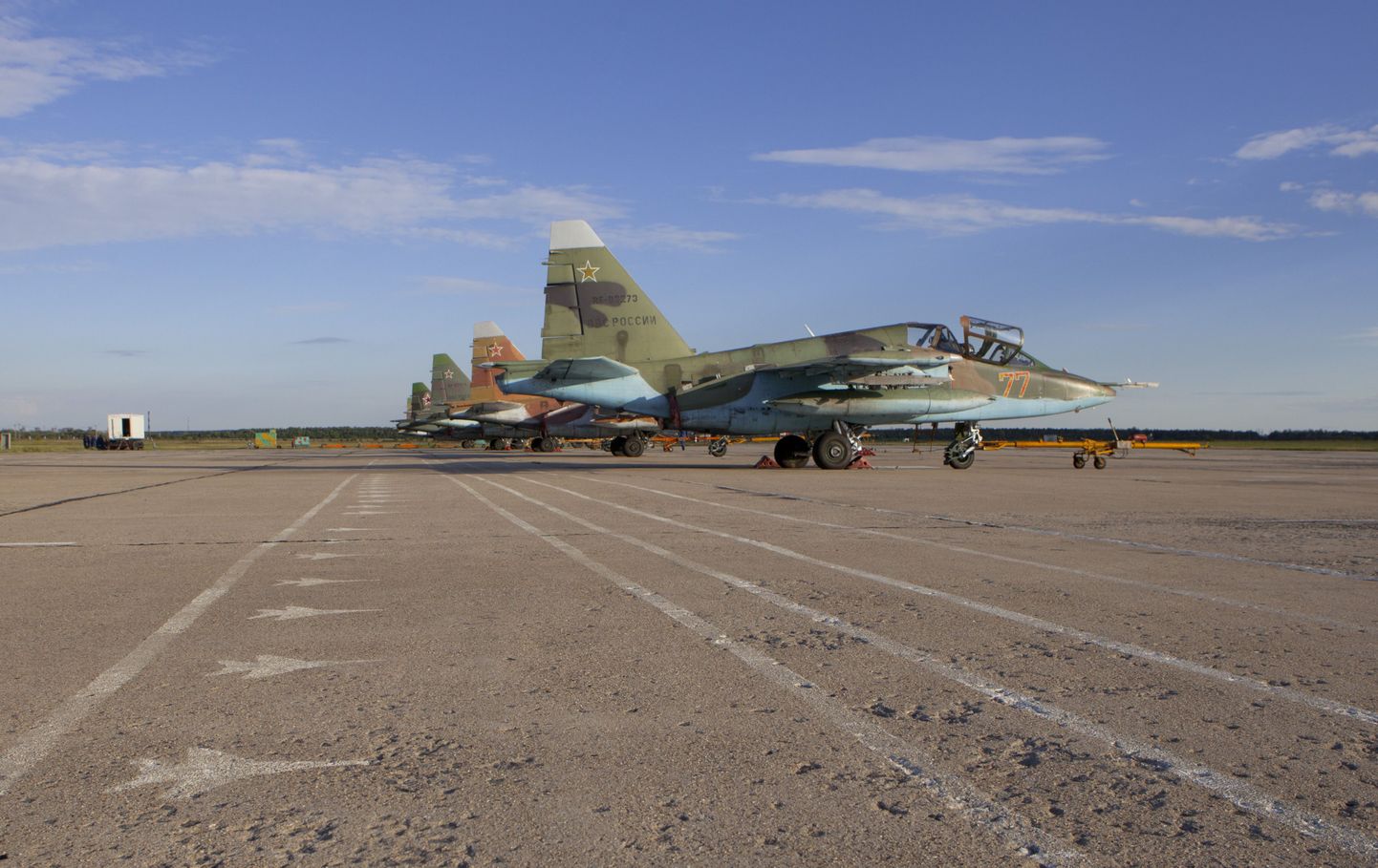 Suhhoi Su-25 ründelennukid Lipetski õhujõudude baasis.