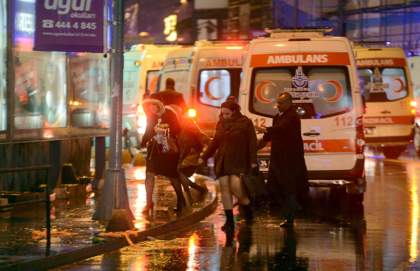 Теракт в ночном клубе Стамбула произошел в новогоднюю ночь.