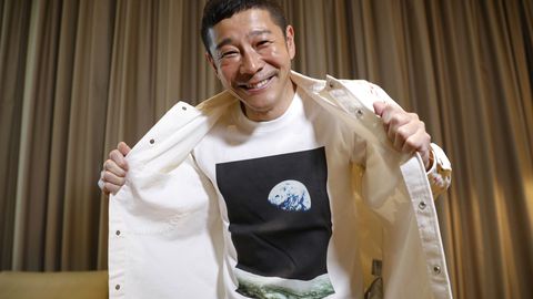 Jaapani miljardär tahab kaheksa inimest endaga kosmosereisile kaasa võtta