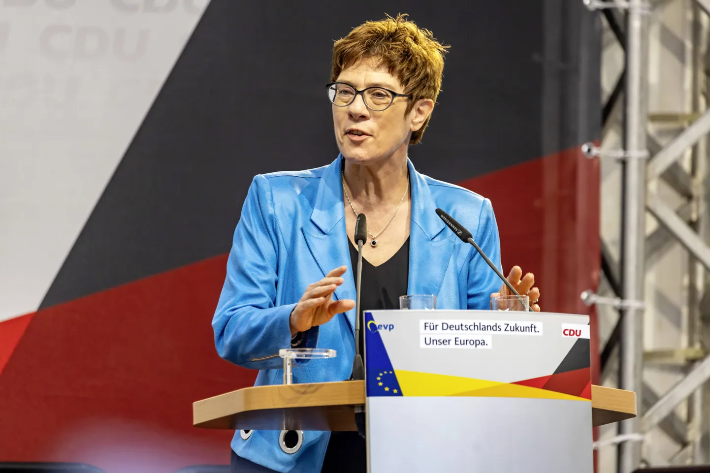 Saksa Kristlik-Demokraatliku Liidu (CDU) juht Annegret-Kramp Karrenbauer 10. mail Baden-Württembergi liidumaal valimisüritusel.