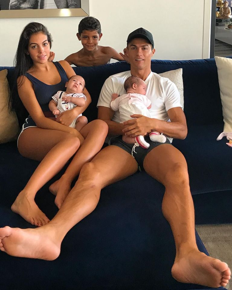 Cristiano Ronaldo koos perega