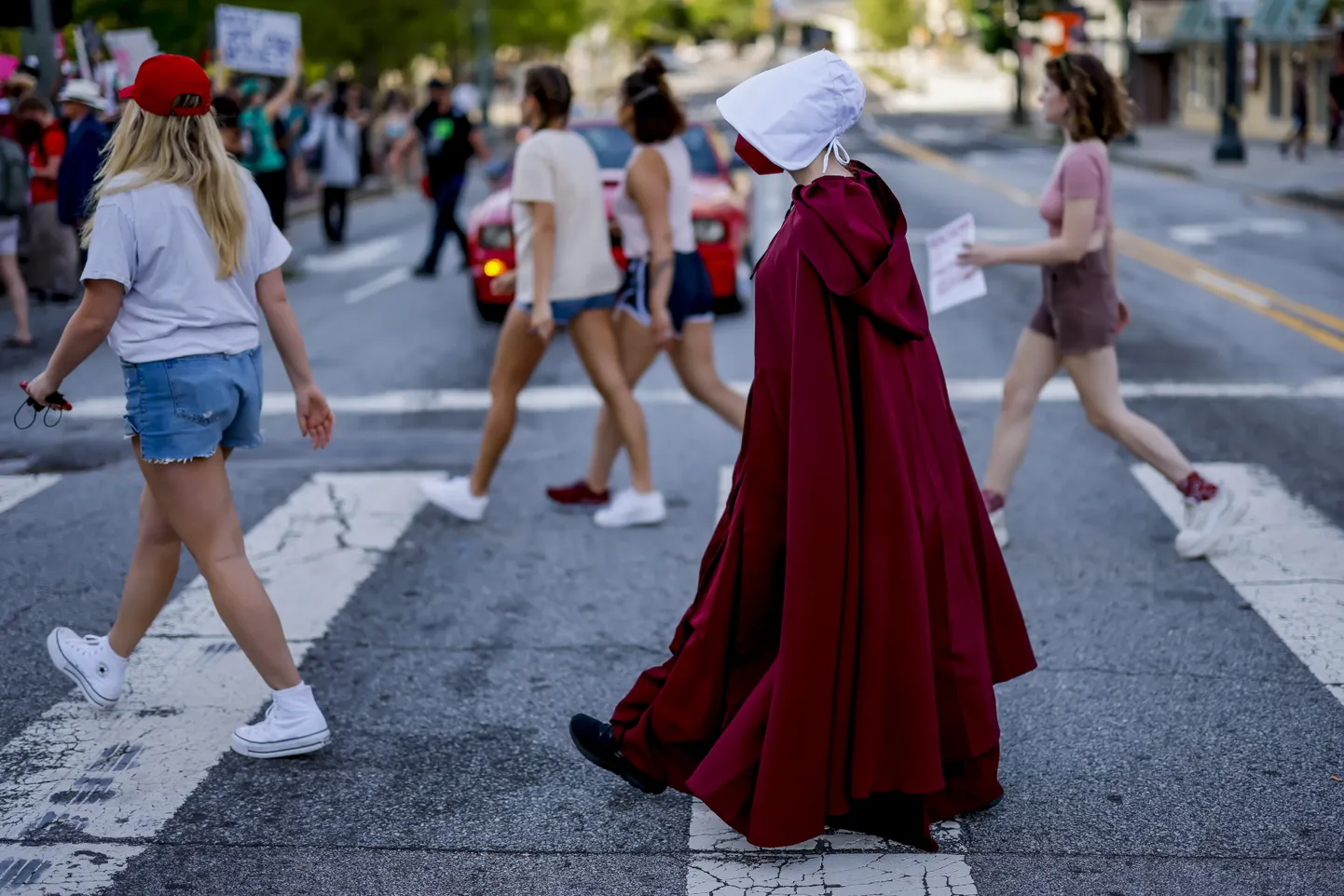 Inimesed teel abordiõiguste kaitsjate meeleavaldusele Atlanta linnas.