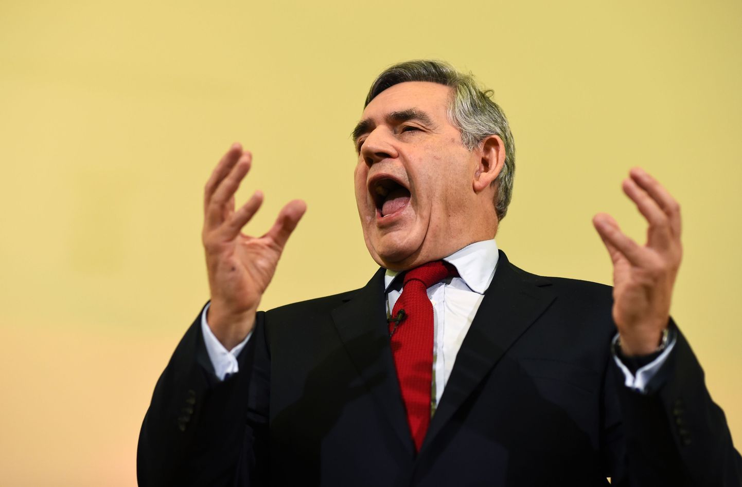 Britain's former Prime Minister Gordon Brown speaks at a campaign event in favour of the union in Clydebank, Scotland, in this September 16, 2014 file photo.   To match Special Report SCOTLAND-INDEPENDENCE/JOURNEY    REUTERS/Dylan Martinez/Files  (BRITAIN - Tags: POLITICS)