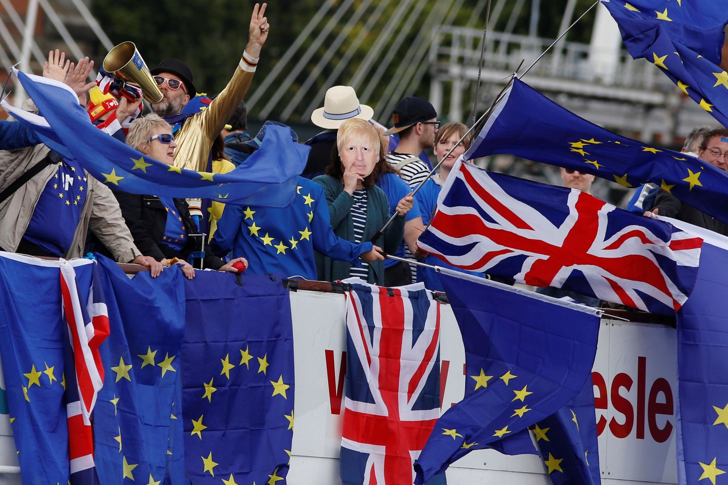 Suurbritannia ja Euroopa Liidu lipud Londonis.