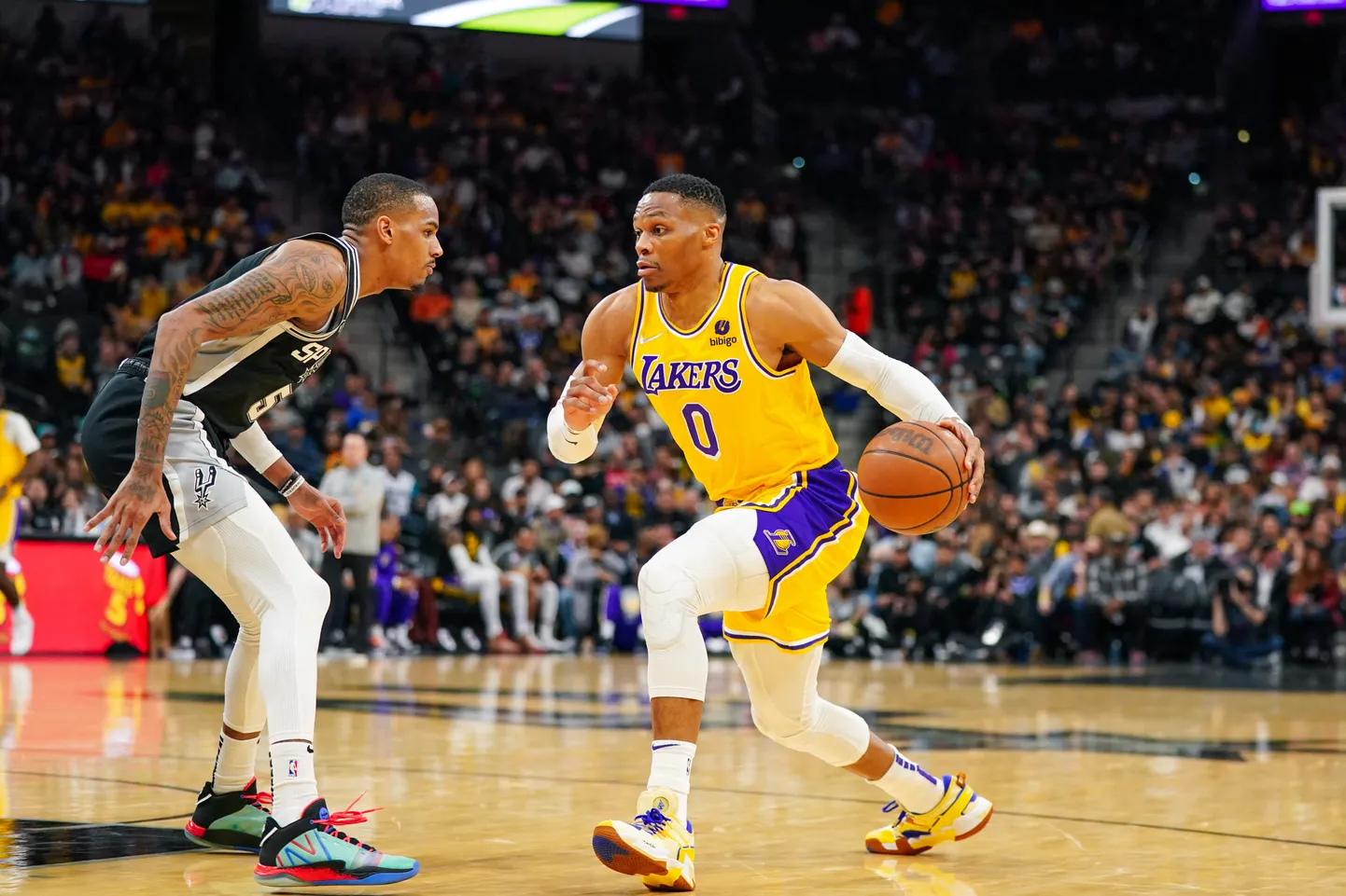 Russell Westbrook palliga.