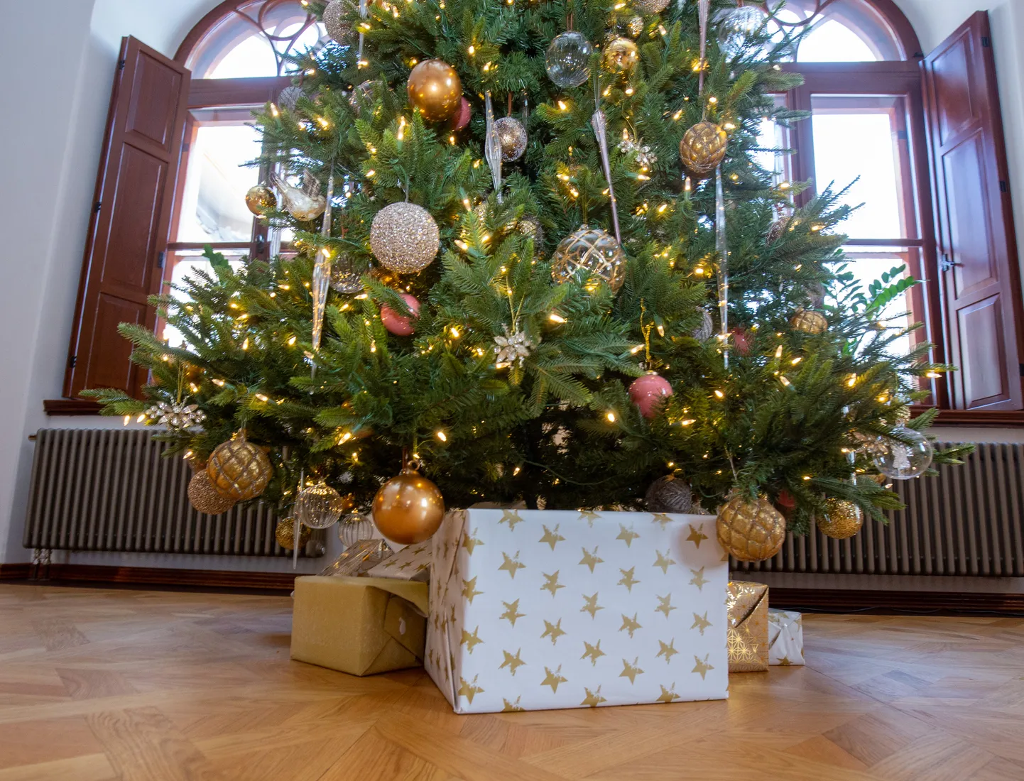 Lätis ulatub tüüpiline jõulukinkide eelarve 100 euro kanti, Leedus ja Eestis kulutatakse aga rohkem.