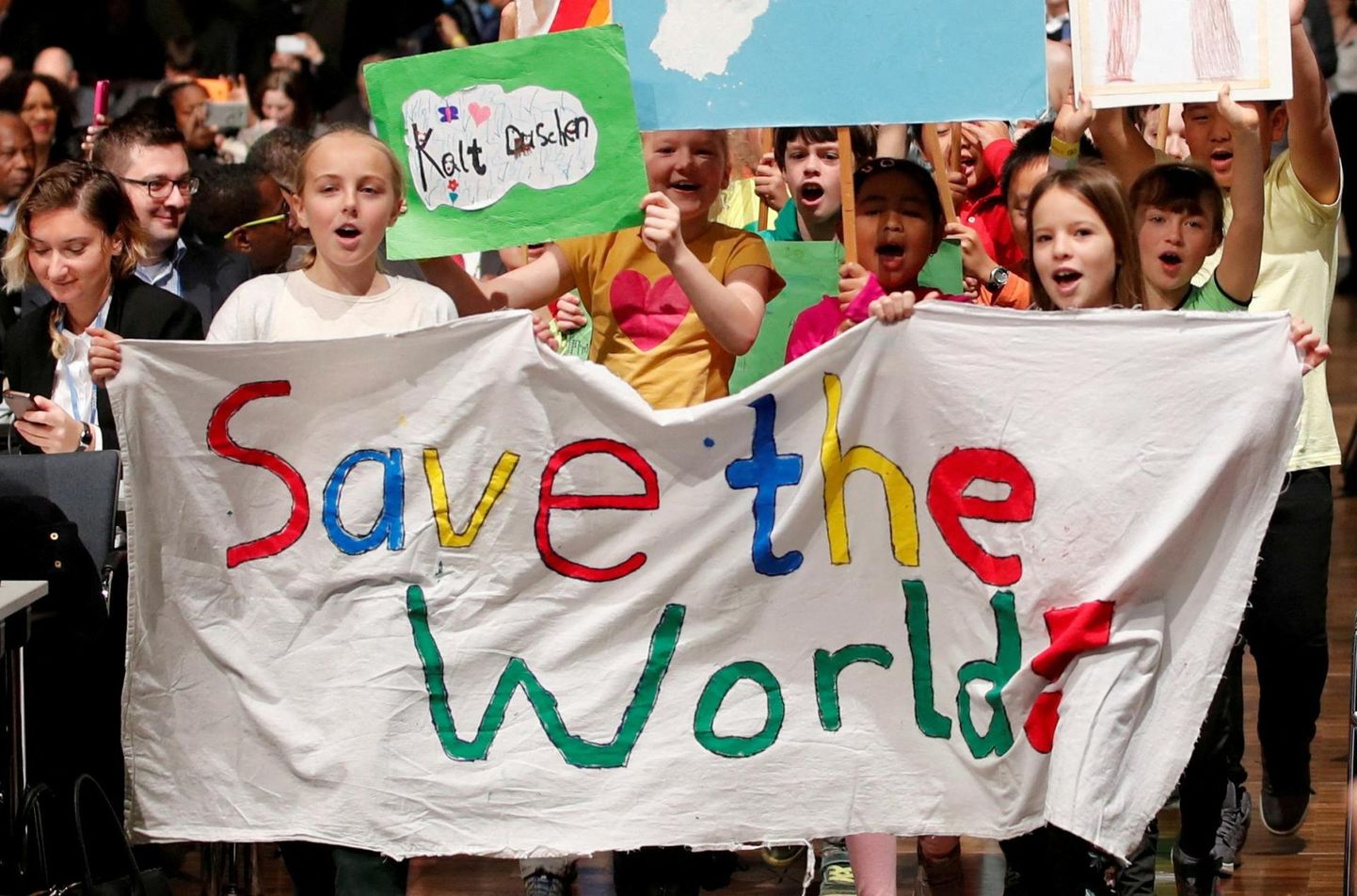 Tihti on mure laste pärast, eriti isiklike laste pärast, peamine, mis tekitab adekvaatseid looduskaitselisi afekte. Laste meeleavaldus ÜRO kliimakonverentsil.