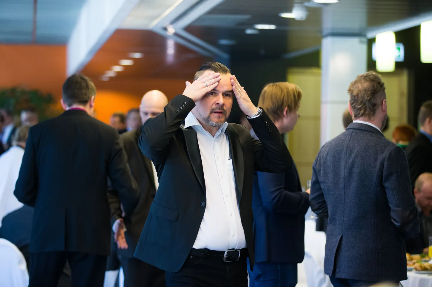 Erik Sakkov