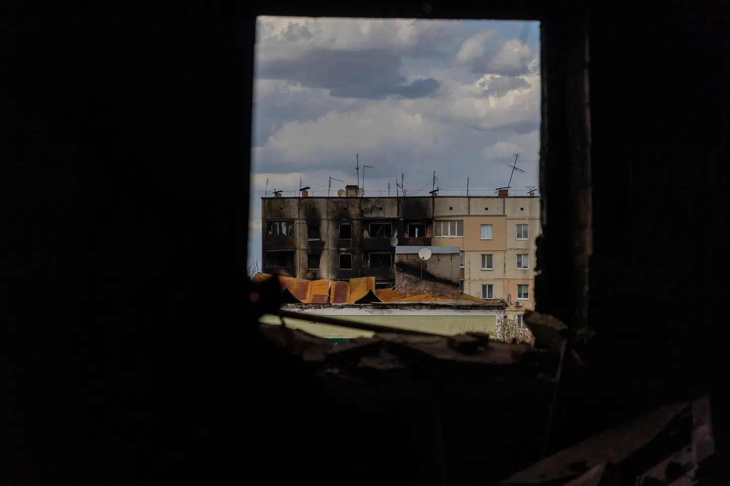 Kiievi külje all Makarivis leidub vähe maju, mis pole sõjategevuse tõttu kannatada saanud.