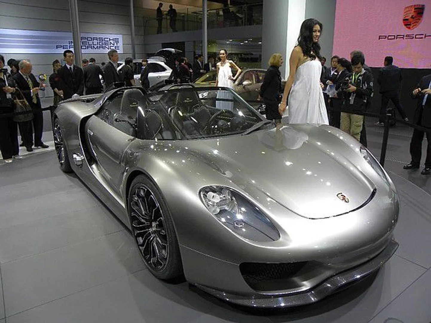 Porsche 918 Spyder.