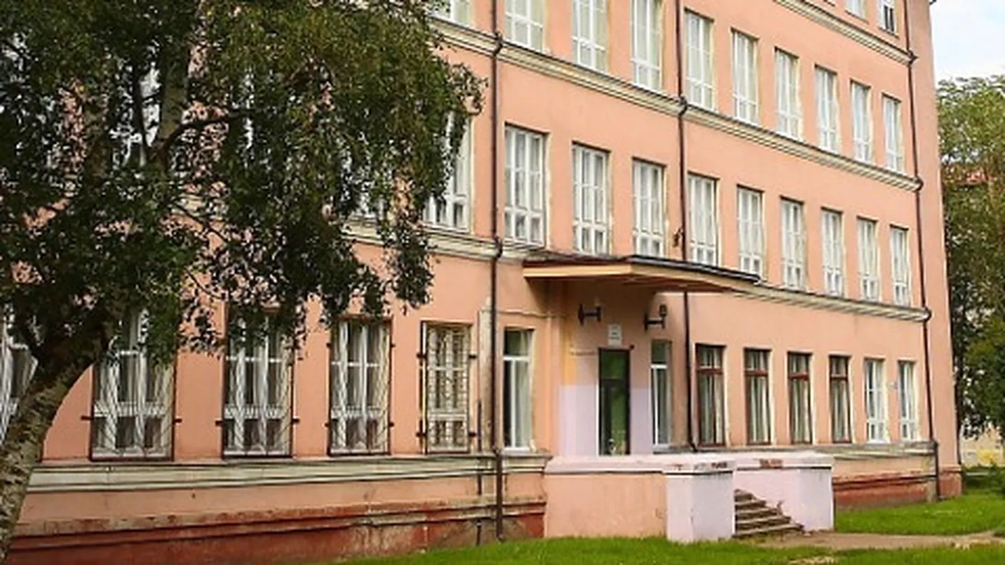 Peetri kool Narvas.