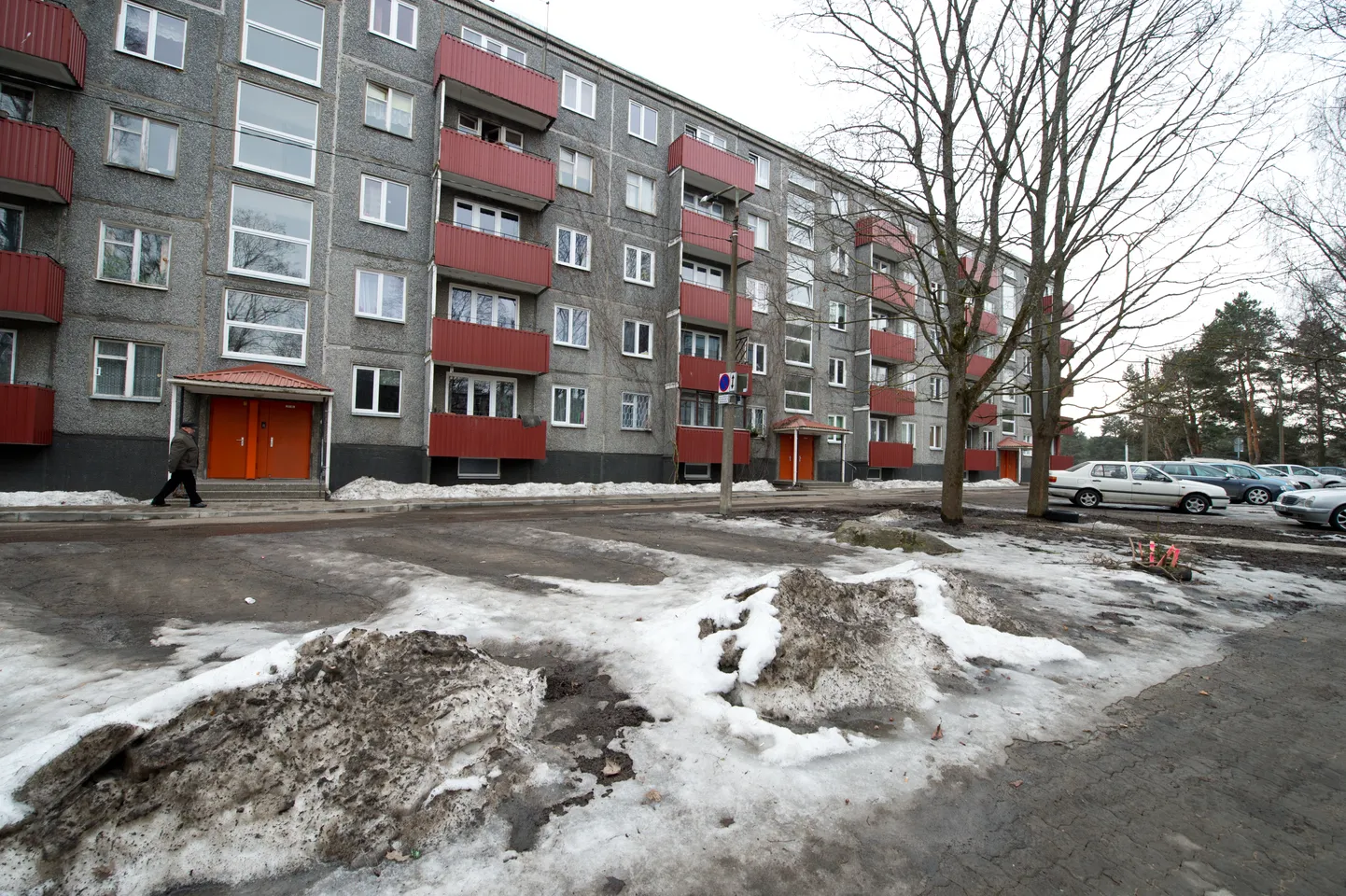 Kortermaja Tallinnas. Pilt on illustratiivne.