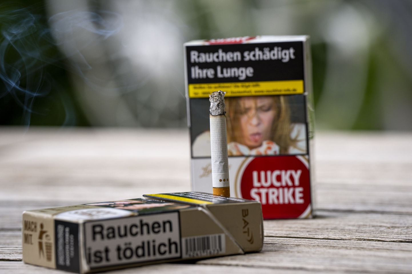 Suitsetamise kahjulikkuse eest hoiatav sigaretipakk