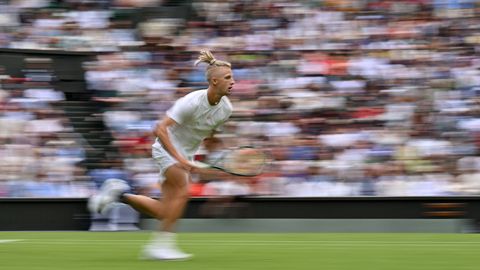 Kaks vastast ühe päevaga: Lajal jätkas Wimbledoni head minekut